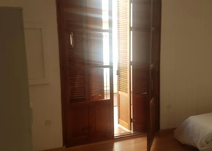 Boutique Nomadas מלון מאלגה